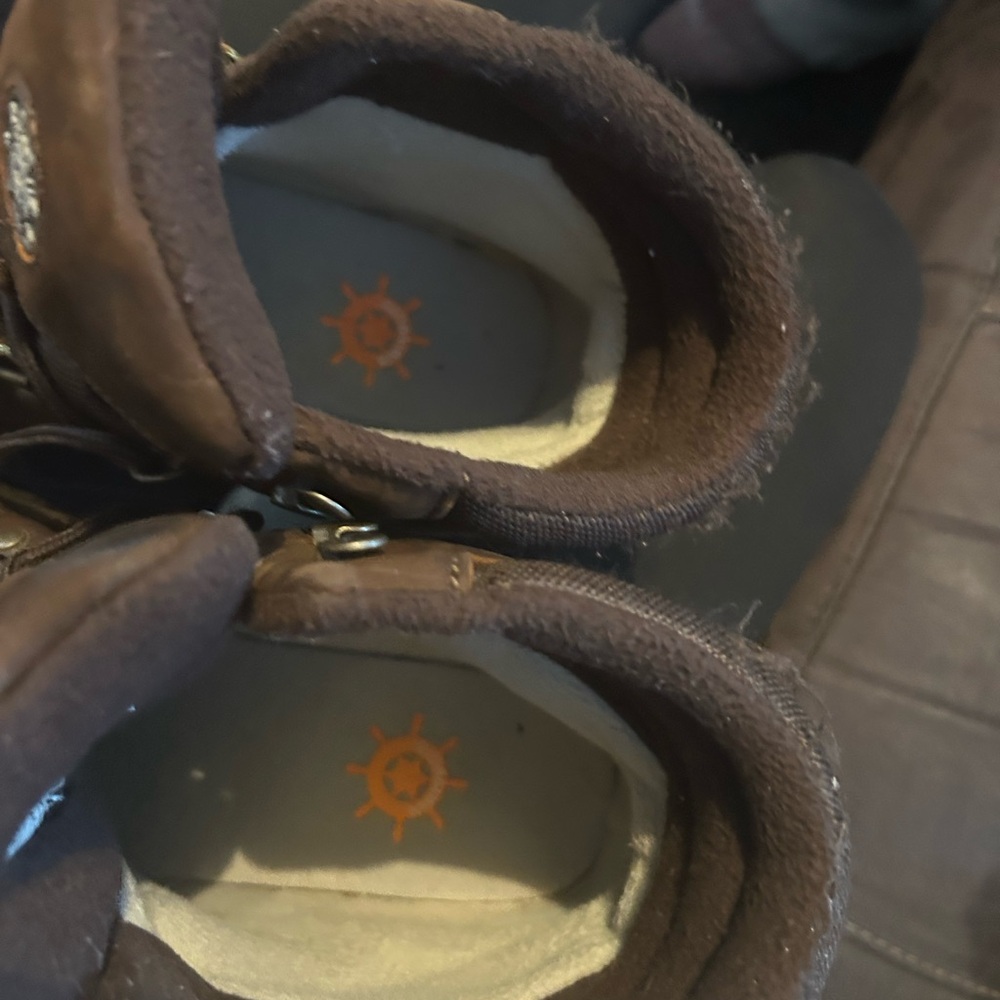 Global Win Men's Black and Brown Rain Boots - Picture 5 of 6